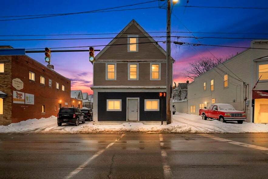 Primary Photo Of 4435 State Rd, Cleveland Storefront Retail Residential For Sale