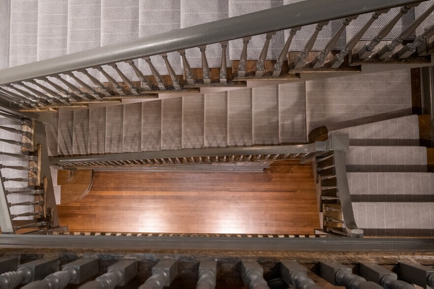 More Photos Of 1718-1720 N St NW, Washington Office For Lease