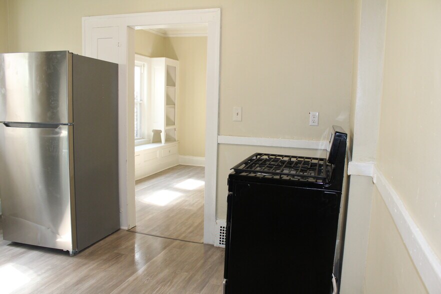 More Photos Of 957 E 143rd St, Cleveland Multifamily For Sale