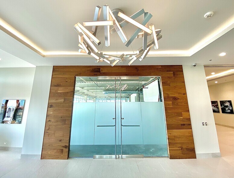 More Photos Of 1221 S Valley Grove Blvd, Pleasant Grove Office For Lease