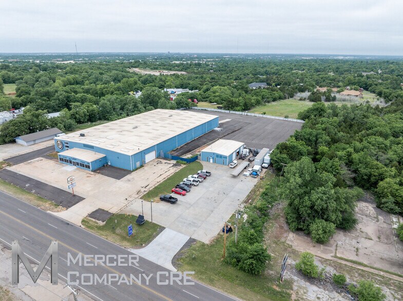 More Photos Of 3035 NE 23rd St, Oklahoma City Industrial For Sale