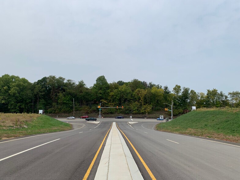 More Photos Of Middlesex Crossing, Valencia Land For Sale