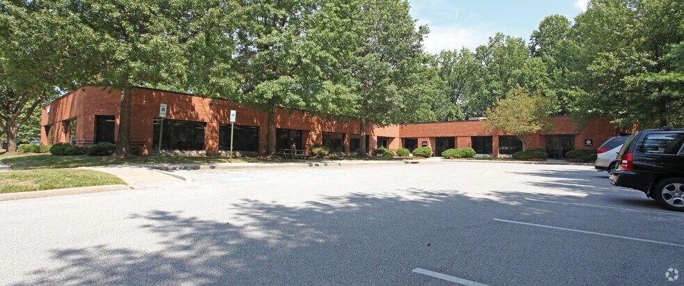More Photos Of 8300 Guilford Rd, Columbia Unknown For Lease