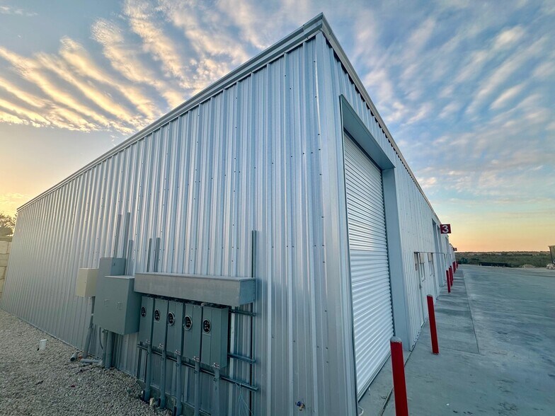 More Photos Of 3225 FM 2001, Buda Unknown For Lease