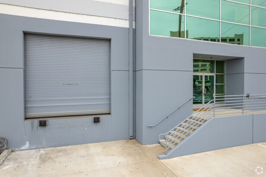 More Photos Of 1501-1509 Rio Vista Ave, Los Angeles Unknown For Lease
