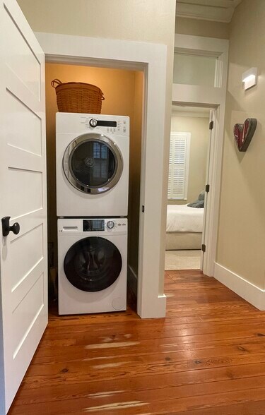 More Photos Of 216 Church St, Pensacola Office Residential For Sale