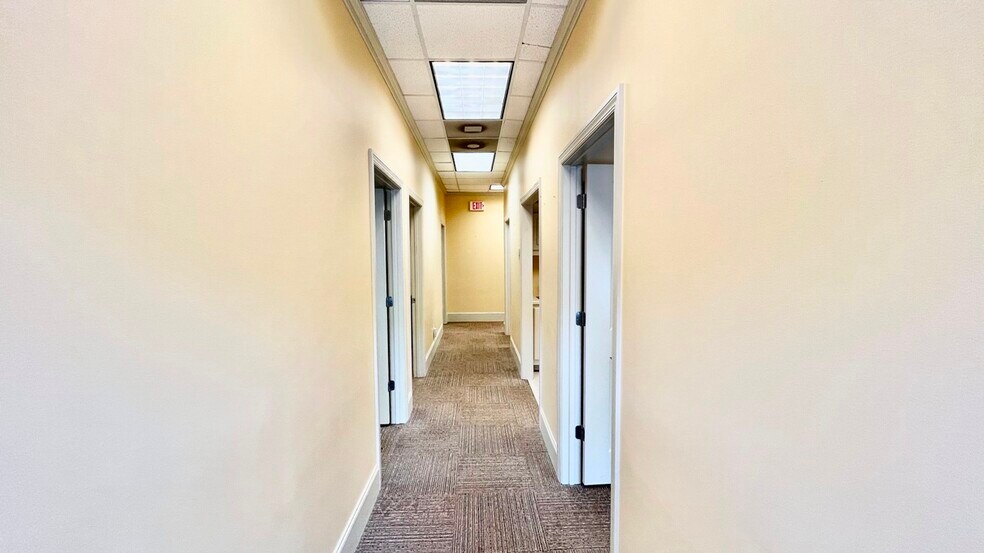 More Photos Of 2469 E Piedmont Rd, Marietta Office For Lease