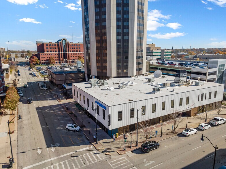 More Photos Of 700 E Adams St, Springfield Hotel For Sale