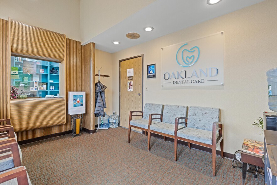 More Photos Of 393 Ramapo Valley Rd, Oakland Office Residential For Sale