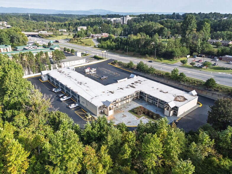 More Photos Of 2402 S Sterling St, Morganton Hotel For Sale