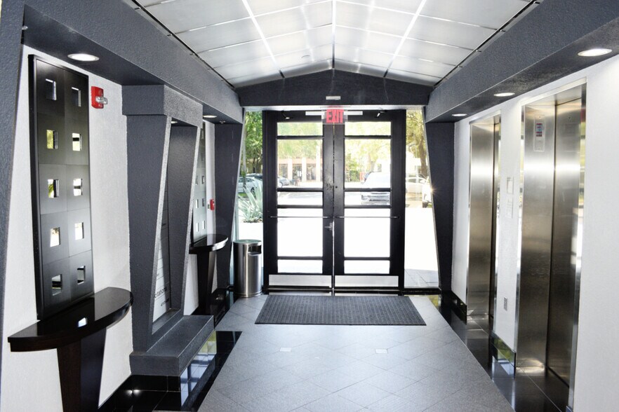 More Photos Of 280 W Canton Ave, Winter Park Office For Lease