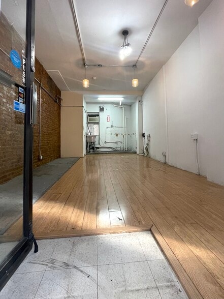 More Photos Of 313 E 95th St, New York Apartments For Sale