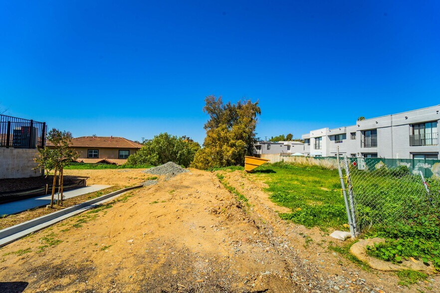 More Photos Of 0 E St, San Diego Land For Sale