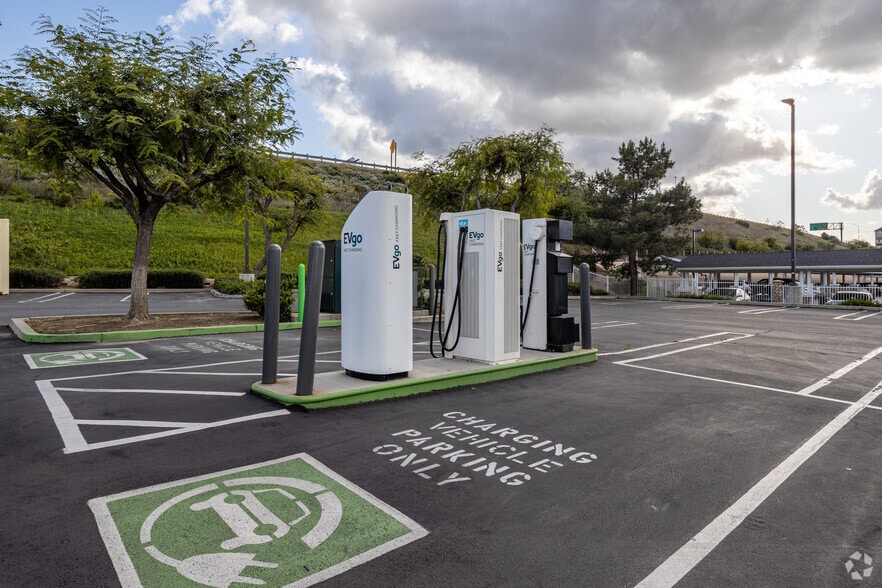 More Photos Of 23001-23081 Savi Ranch Pky, Yorba Linda Unknown For Sale