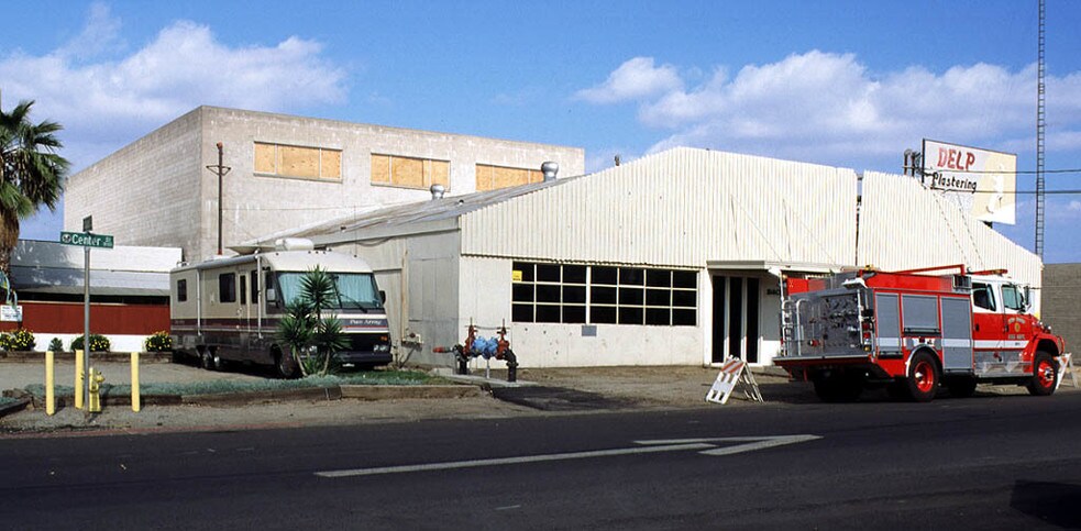 More Photos Of 8140 Center St, La Mesa Warehouse For Lease