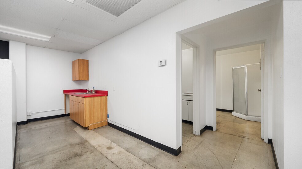 More Photos Of 7055-7103 Marcelle St, Paramount Manufacturing For Lease