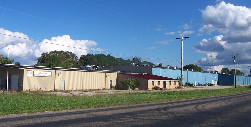11654 E 400 South, Laotto, IN 46763 Industrial For Lease