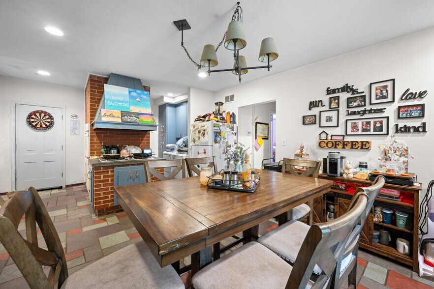 More Photos Of 10 Hunter Ave, Miller Place Office Residential For Sale