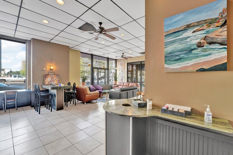 More Photos Of 109 N Main St, Memphis Apartments For Sale