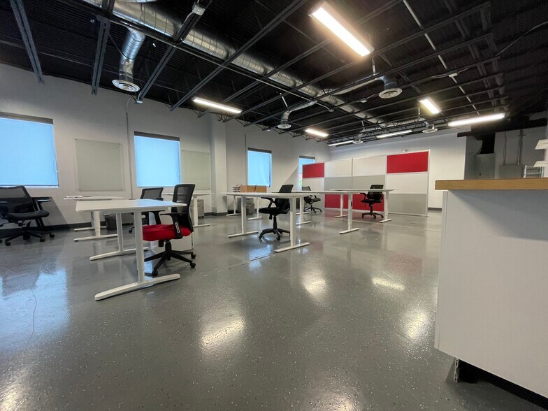 More Photos Of 3413 SW 14th St, Deerfield Beach Warehouse For Lease