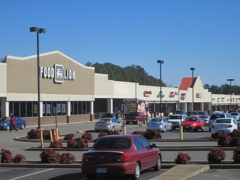 Primary Photo Of 3950-4152 Meadowdale Blvd, Richmond Land For Lease