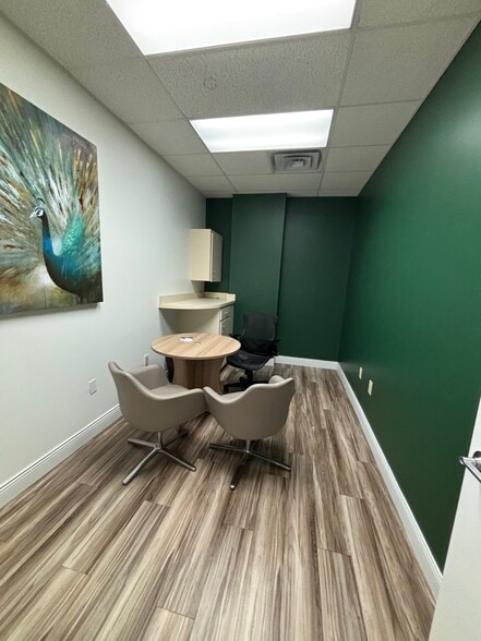 More Photos Of 1900 N Mills Ave, Orlando Medical For Lease