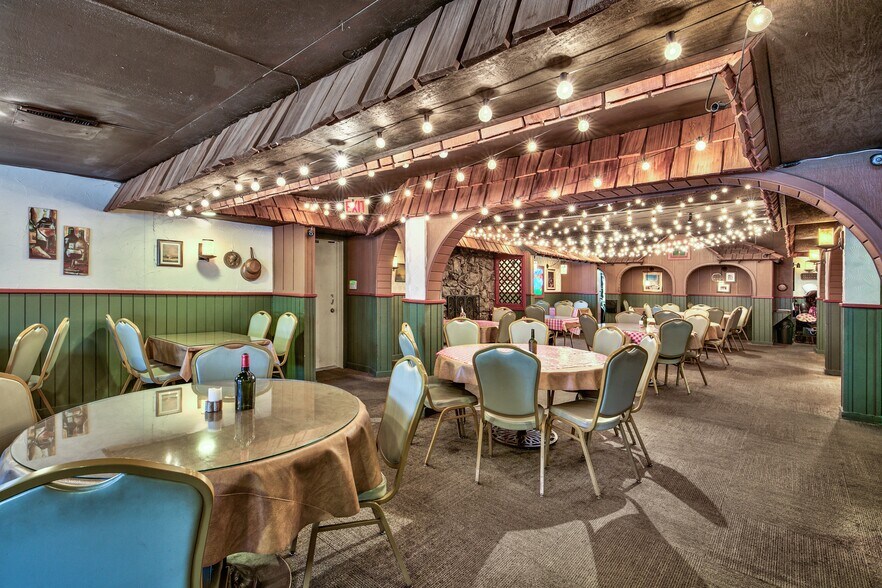 More Photos Of 3450 Lake Tahoe Blvd, South Lake Tahoe Restaurant For Lease