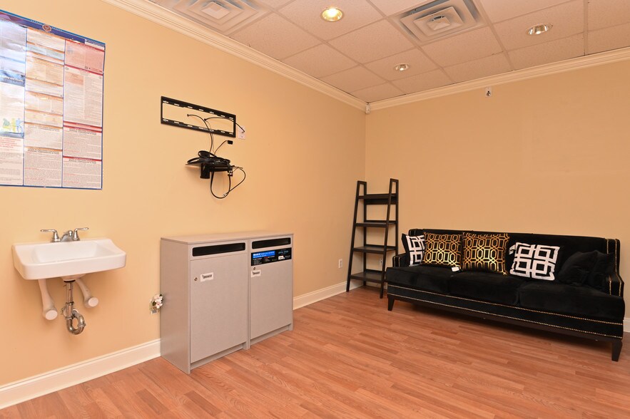 More Photos Of 2715 Fannin St, Houston Medical For Sale