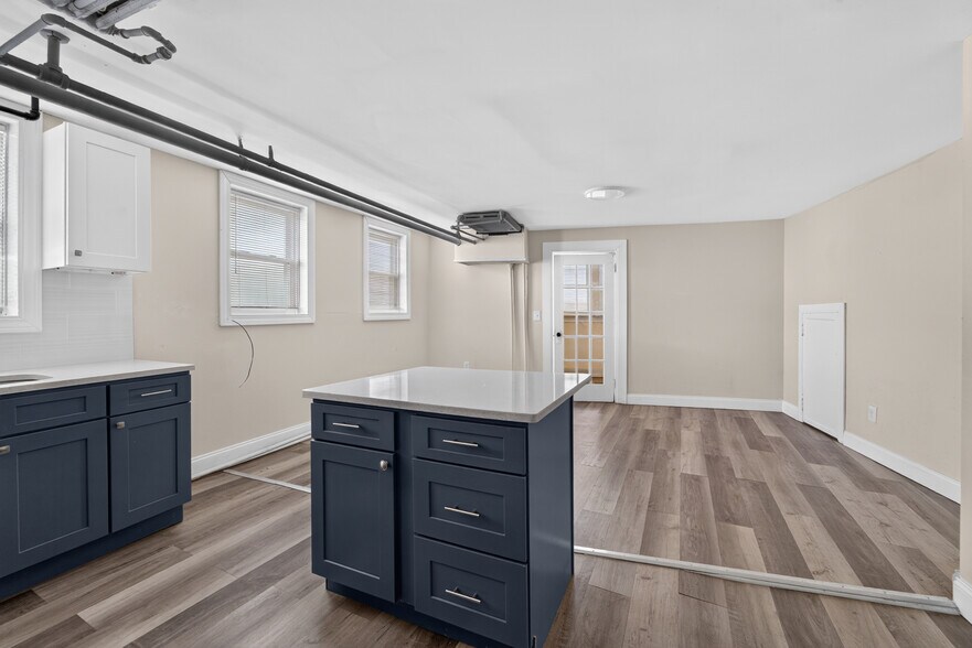 More Photos Of 328 Western ave, Albany Apartments For Sale