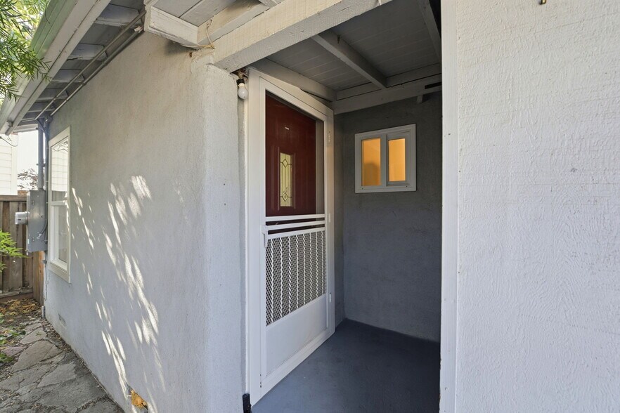 More Photos Of 2115 University Ave, Mountain View Multifamily For Sale