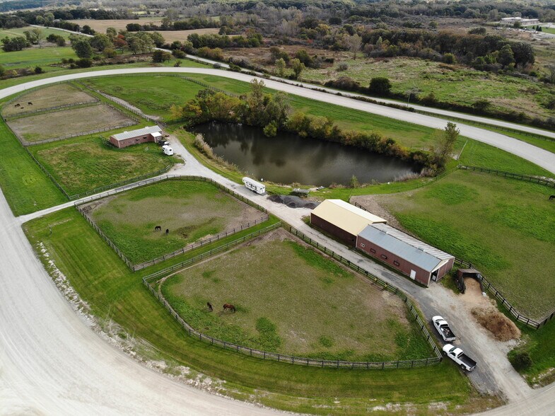 More Photos Of 475 W New Monee Rd, Crete Horse Stables For Sale