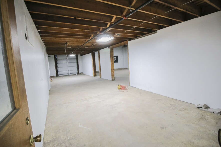 More Photos Of 1206 Route 130 N, Burlington Light Distribution For Lease