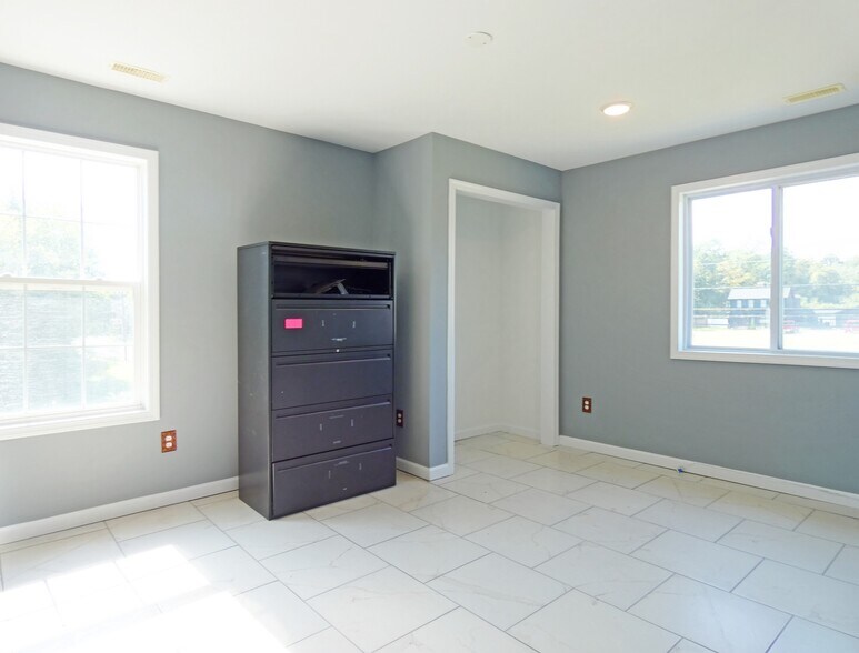 More Photos Of 396 N Main St, Barnegat Office For Sale