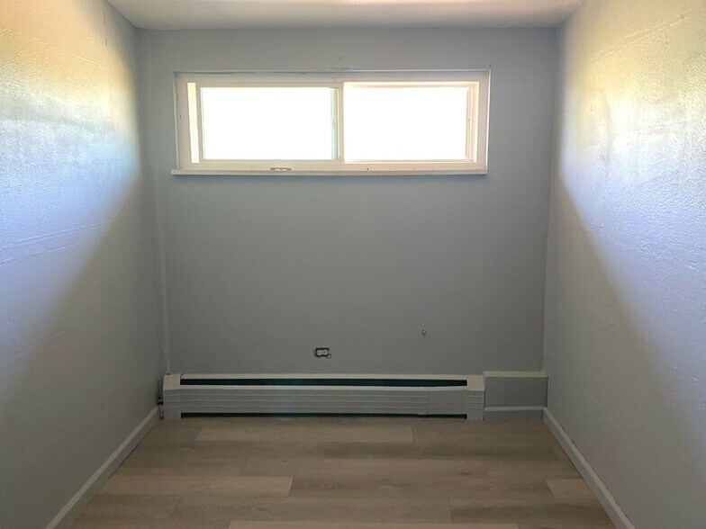 More Photos Of 8221 Bradburn Dr, Westminster Office For Sale