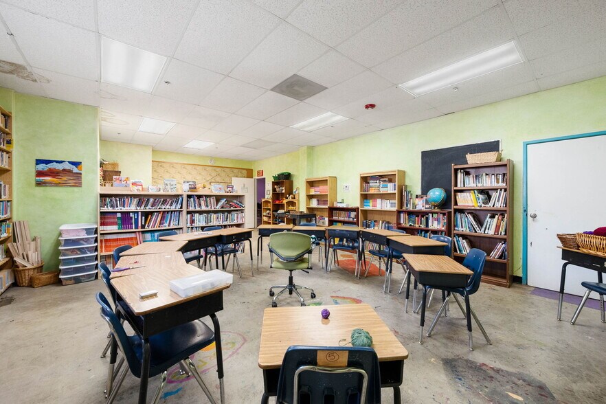 More Photos Of 1455 Willow Creek Rd, Prescott Religious Facility For Sale