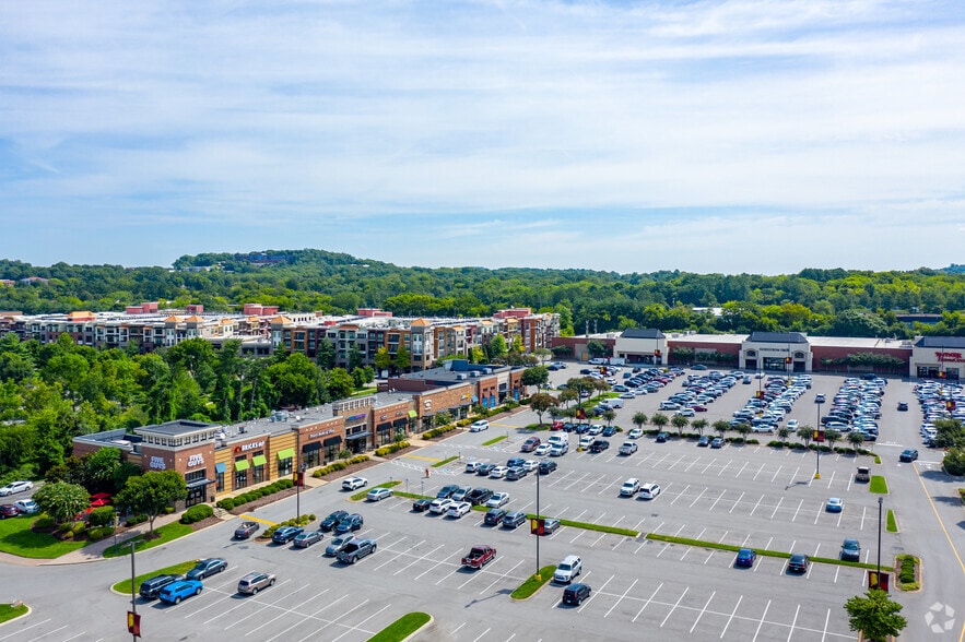 More Photos Of 330 Franklin Rd, Brentwood Unknown For Lease