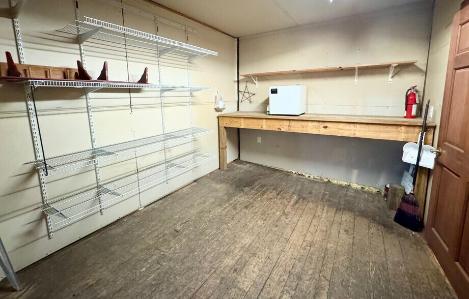 More Photos Of 75 VT-123, Westminster Restaurant For Sale