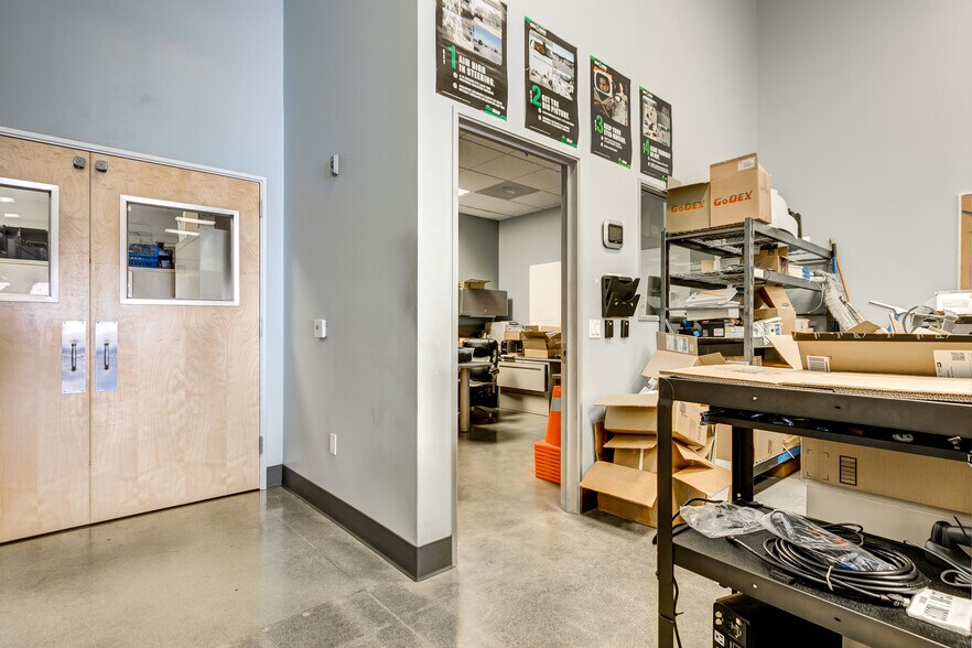 More Photos Of 9601 Irvine Center Dr, Irvine Industrial For Sale