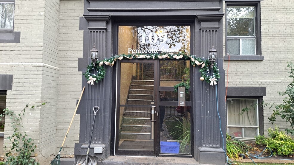 More Photos Of 109 Pembroke St, Toronto Apartments For Sale