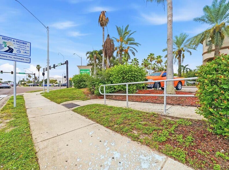 More Photos Of 1765 Gulf To Bay Blvd, Clearwater Drugstore For Sale