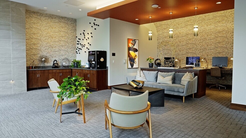 More Photos Of 1776 Curtis St, Denver Apartments For Lease