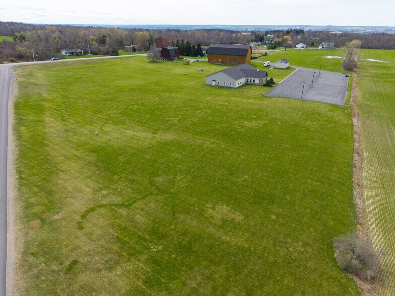More Photos Of 4647 Reservoir Rd, Geneseo Flex For Sale