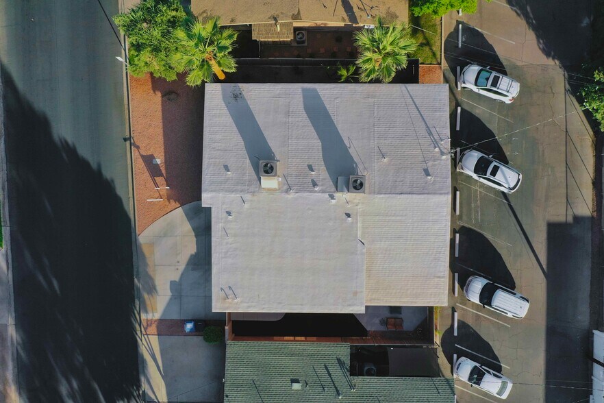 More Photos Of 207 E Monterey Way, Phoenix Office Residential For Sale