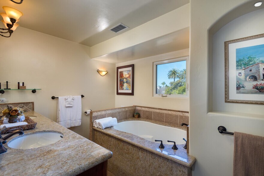 More Photos Of 1221 Chapala St, Santa Barbara Office Residential For Sale