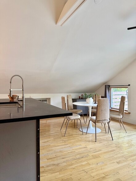 More Photos Of 23 Rothermel Ln, Kinderhook Flex For Sale