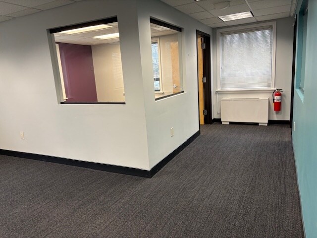 More Photos Of 66 Glen Ave, Glen Rock Office For Lease