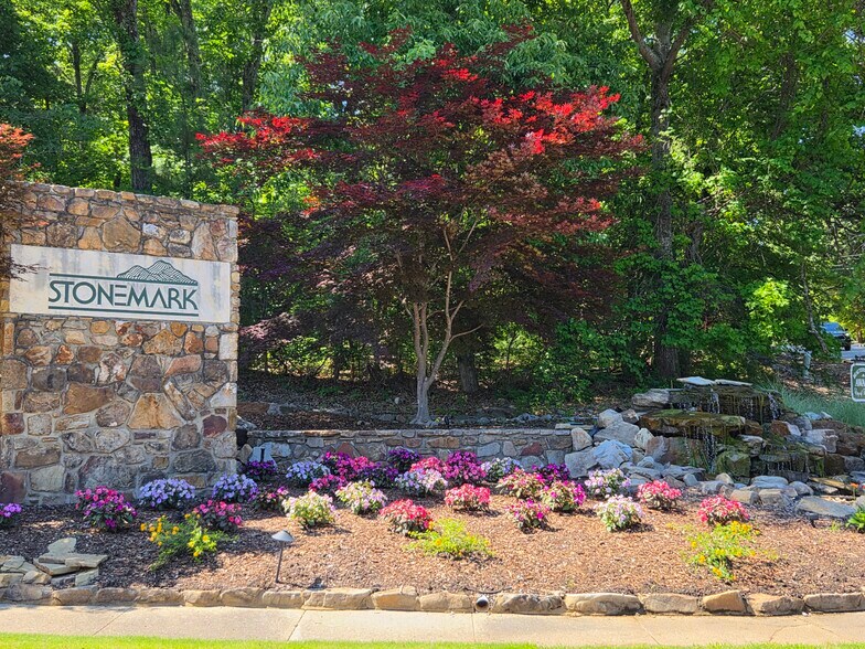 Primary Photo Of 11000 Skylark SE dr, Huntsville Land For Sale