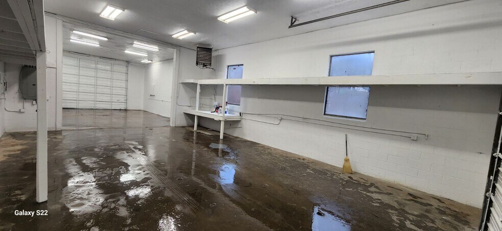 More Photos Of 270 Mills Gap Rd, Asheville Self Storage For Lease