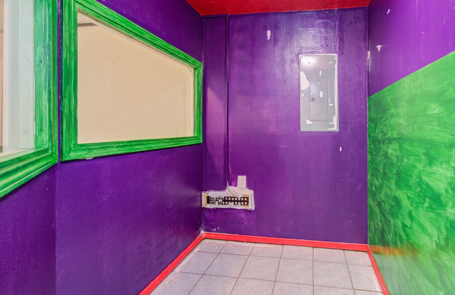 More Photos Of 11411 Homestead Rd, Houston Religious Facility For Sale