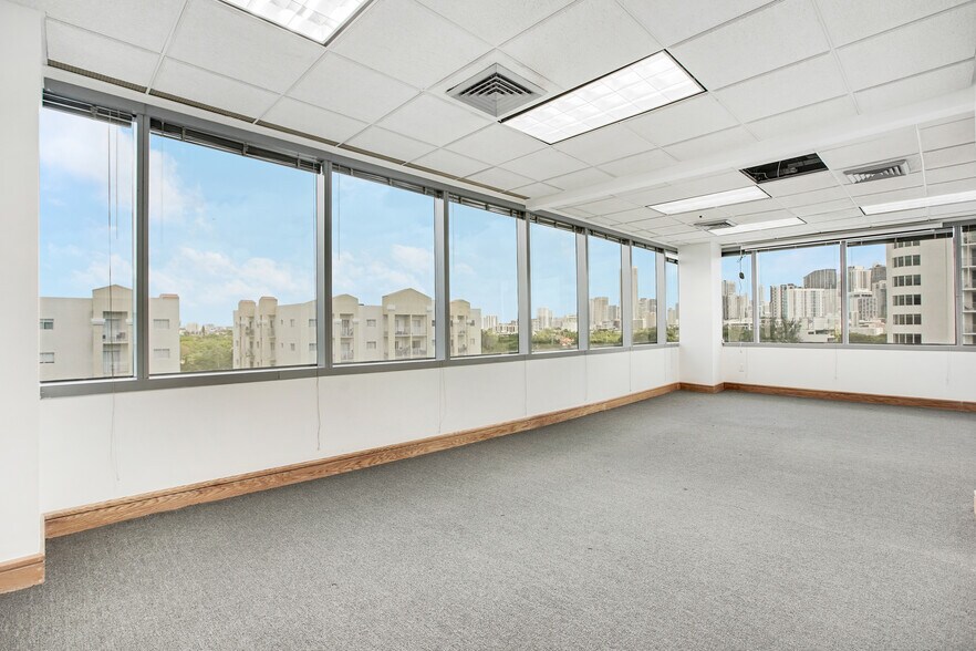 More Photos Of 2121 SW 3rd Ave, Miami Office For Lease